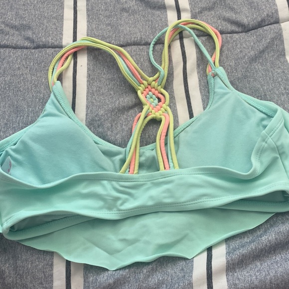 Cute Teal 2-Piece Swimsuit - Picture 5 of 9